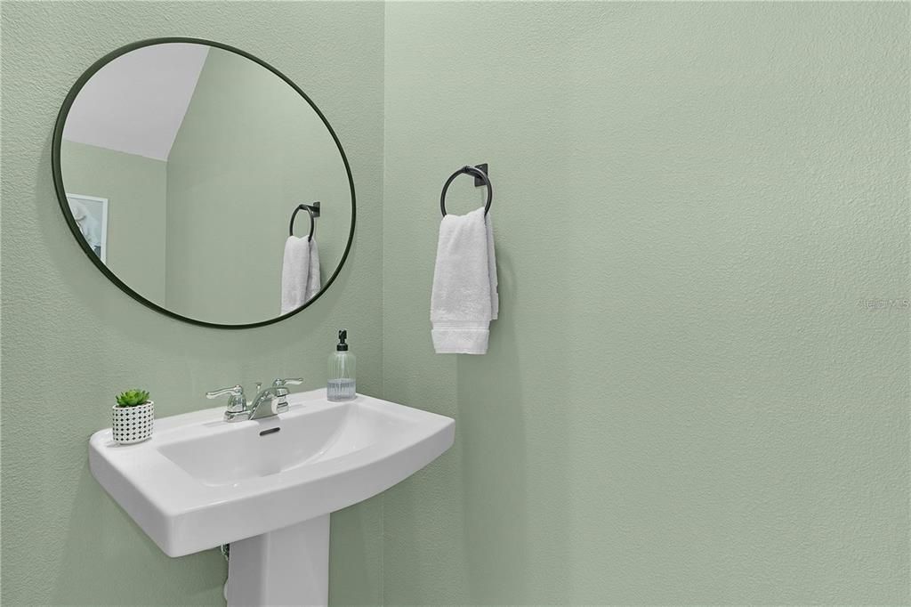 В аренду: $2,500 (3 спален, 2 ванн, 1558 Квадратных фут)