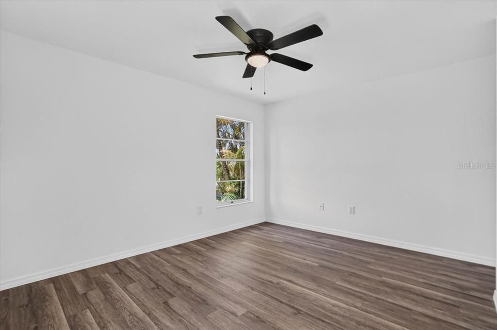 En Venta: $200,000 (2 camas, 2 baños, 1102 Pies cuadrados)