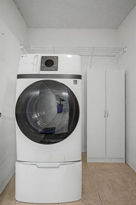 En Venta: $239,000 (3 camas, 2 baños, 1617 Pies cuadrados)