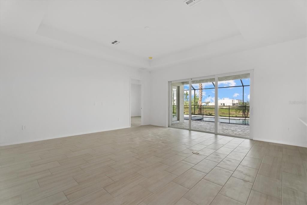 На продажу: $762,995 (4 спален, 2 ванн, 2245 Квадратных фут)