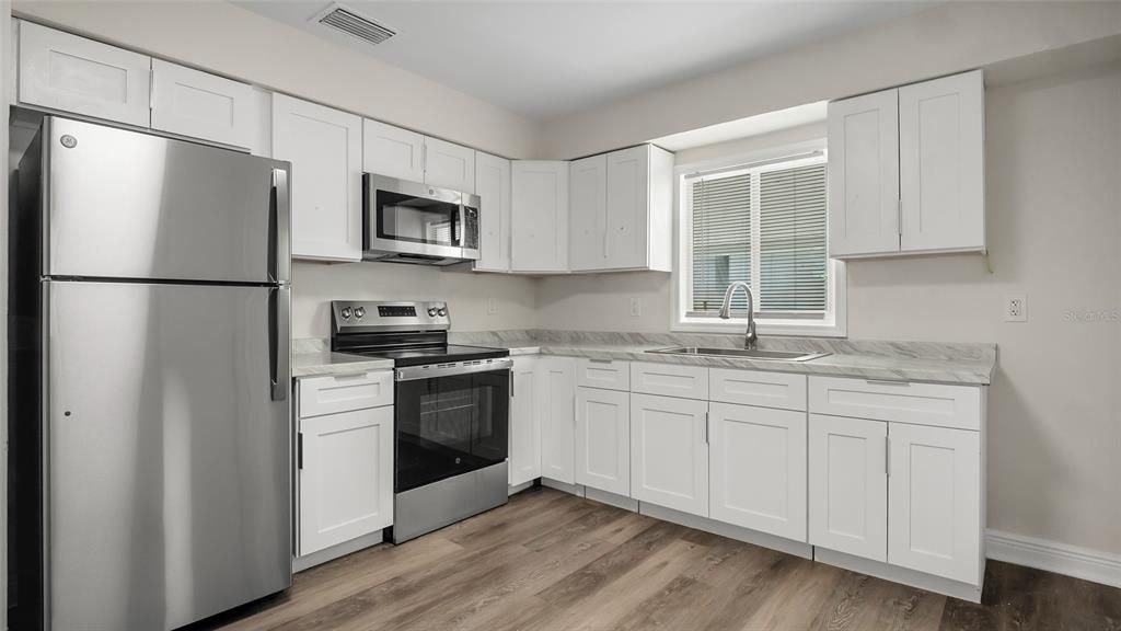 En Venta: $280,000 (3 camas, 1 baños, 1088 Pies cuadrados)