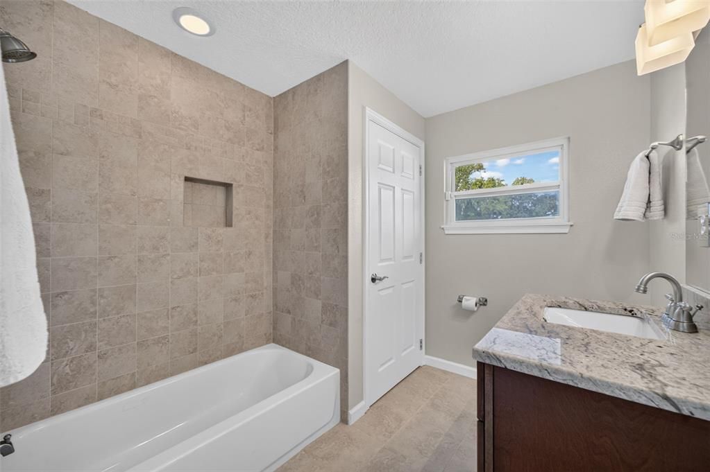 Active With Contract: $975,000 (4 beds, 3 baths, 3027 Square Feet)
