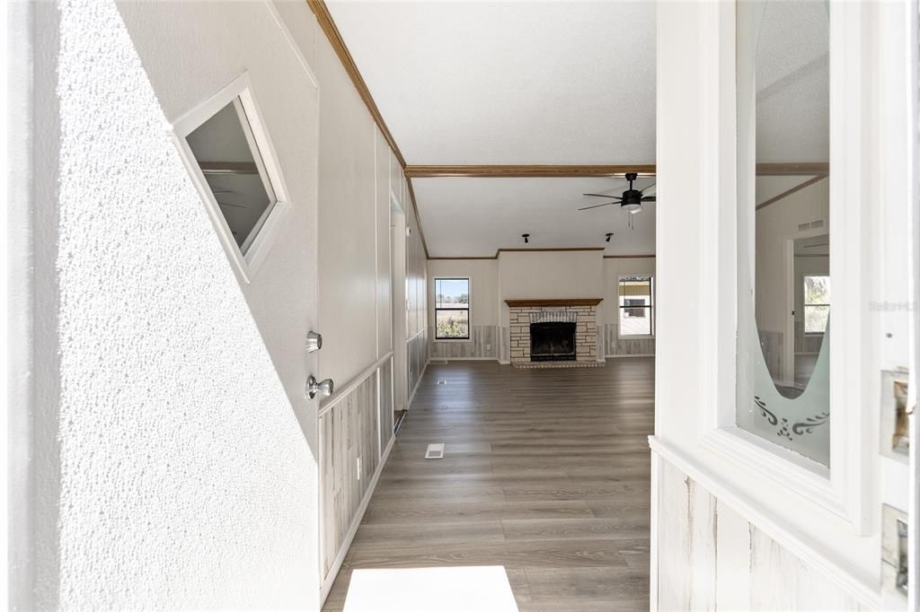 En Venta: $230,000 (3 camas, 2 baños, 1542 Pies cuadrados)