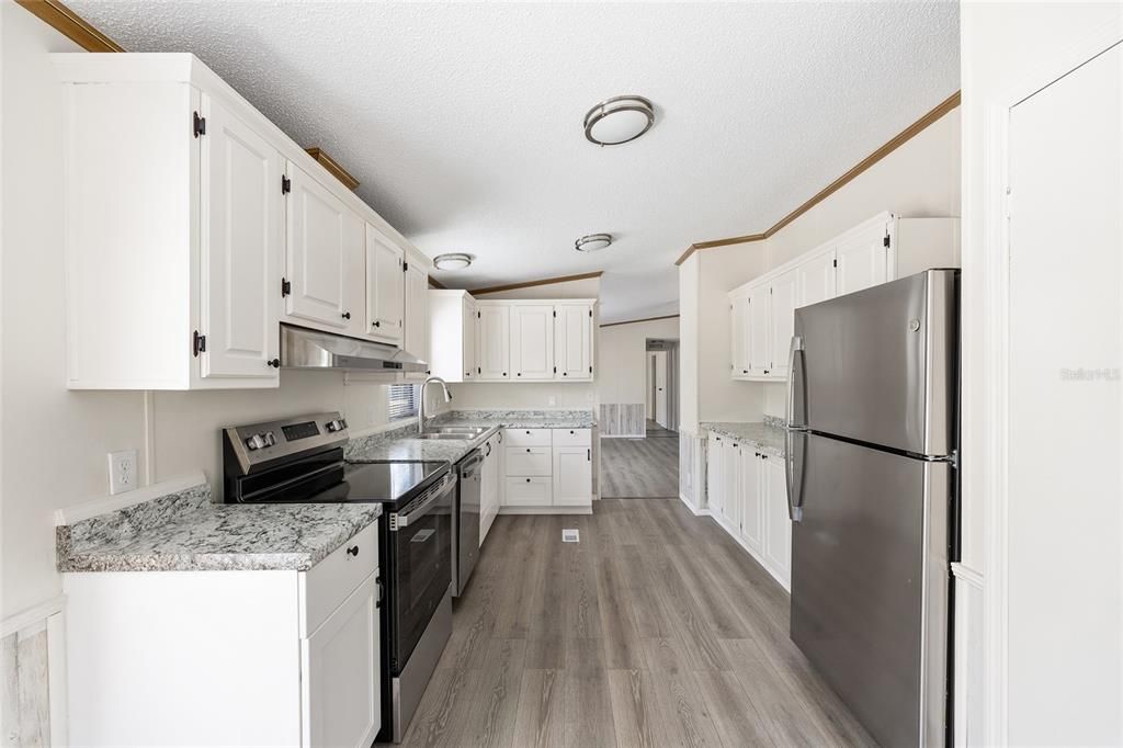 En Venta: $230,000 (3 camas, 2 baños, 1542 Pies cuadrados)