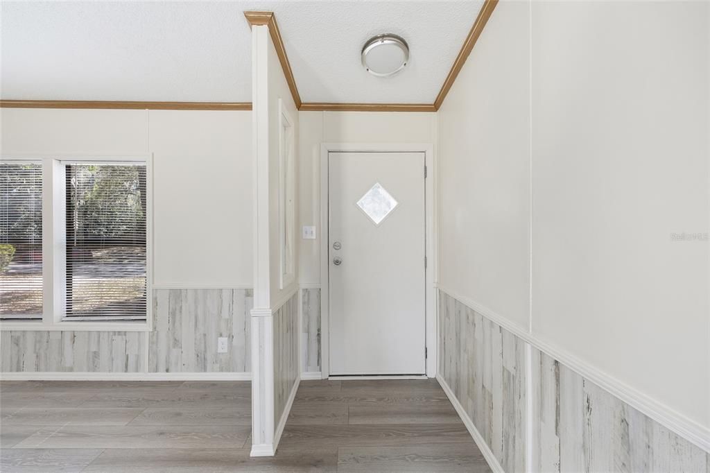 En Venta: $230,000 (3 camas, 2 baños, 1542 Pies cuadrados)