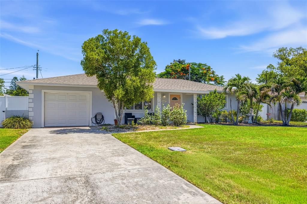 En Venta: $375,000 (2 camas, 1 baños, 1120 Pies cuadrados)