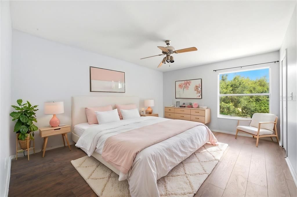 En Venta: $455,000 (4 camas, 2 baños, 3216 Pies cuadrados)