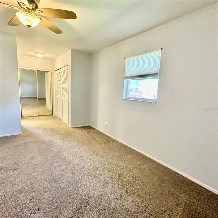 En Venta: $259,000 (3 camas, 2 baños, 1253 Pies cuadrados)
