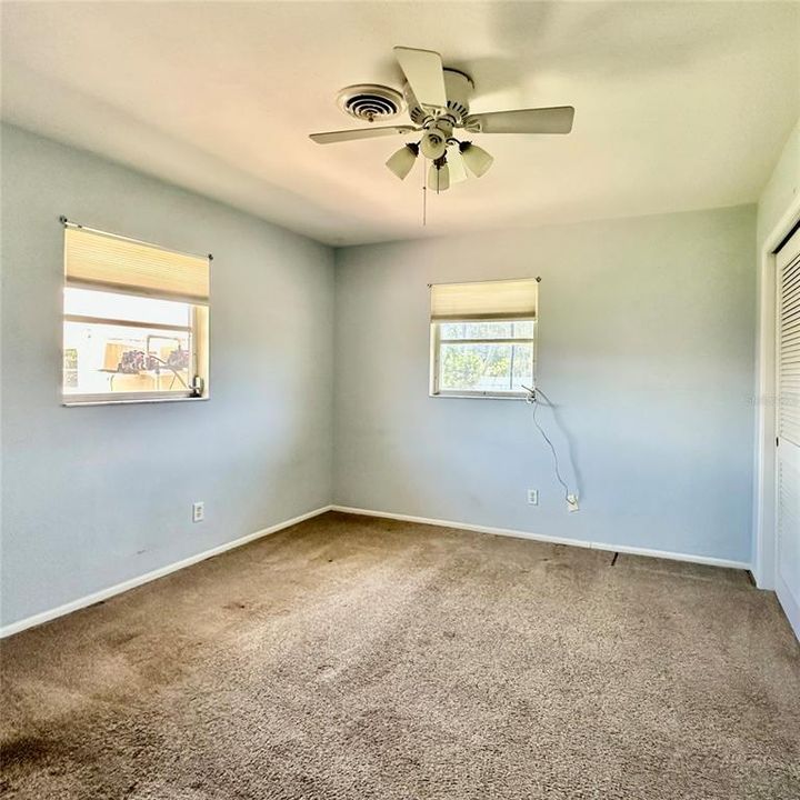 En Venta: $259,000 (3 camas, 2 baños, 1253 Pies cuadrados)