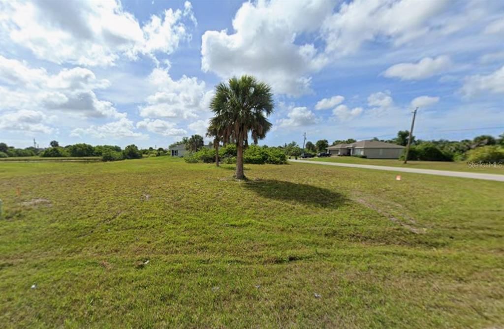 For Sale: $32,900 (0.23 acres)