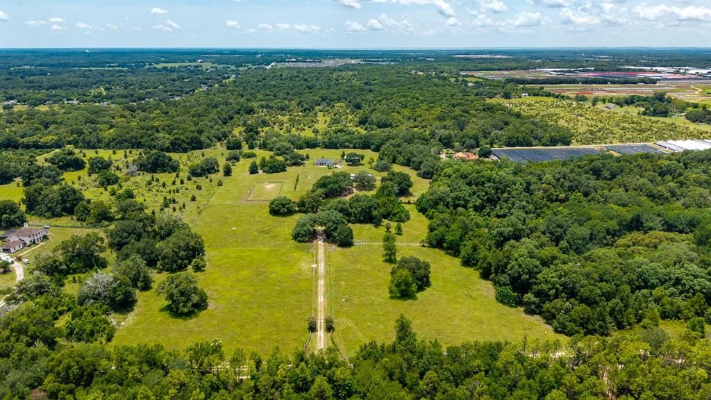 En Venta: $1,599,900 (3 camas, 2 baños, 1972 Pies cuadrados)
