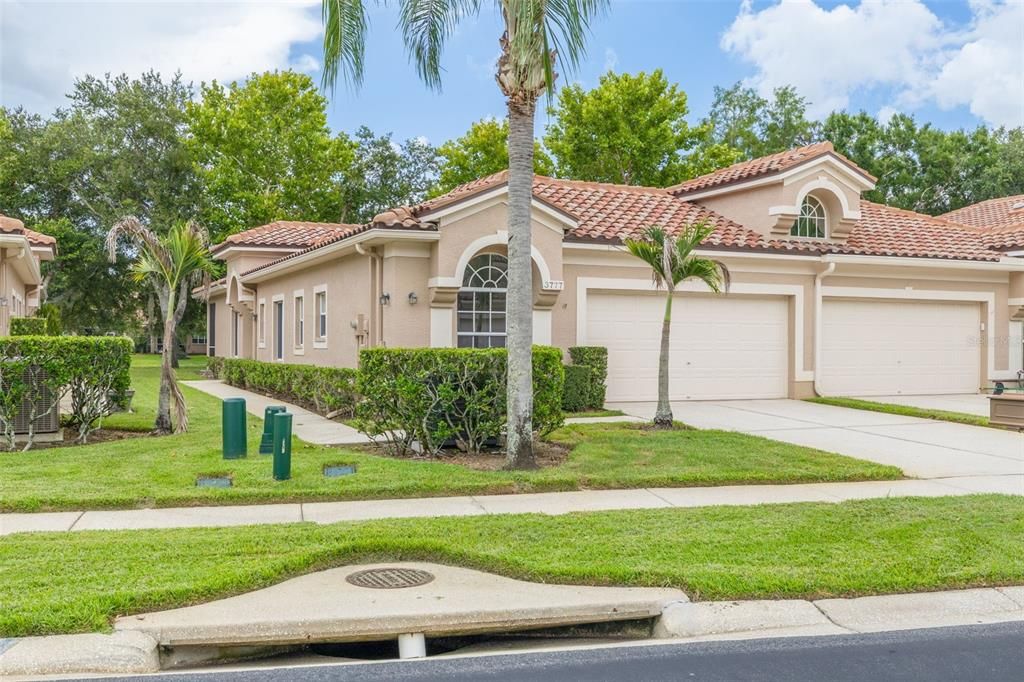 For Sale: $365,000 (3 beds, 2 baths, 1563 Square Feet)