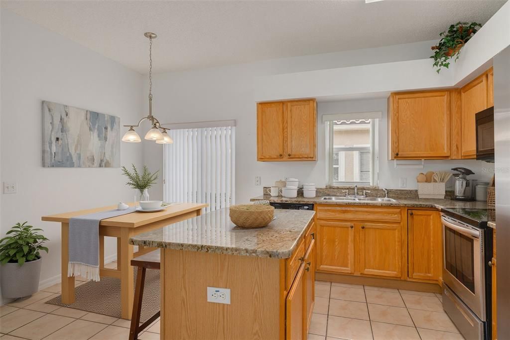 For Sale: $365,000 (3 beds, 2 baths, 1563 Square Feet)