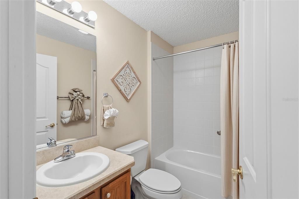 Active With Contract: $365,000 (3 beds, 2 baths, 1530 Square Feet)