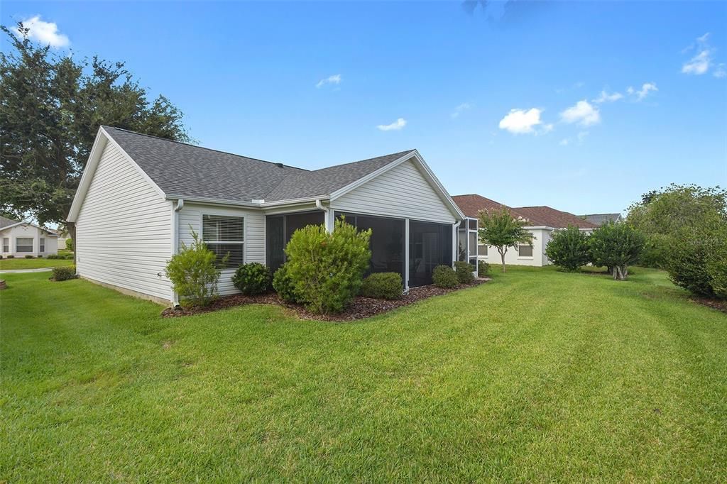 Active With Contract: $365,000 (3 beds, 2 baths, 1530 Square Feet)