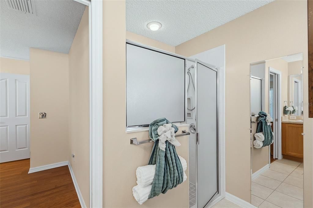 Active With Contract: $365,000 (3 beds, 2 baths, 1530 Square Feet)