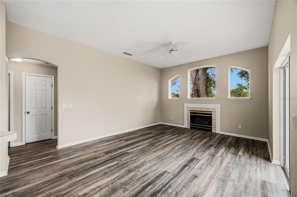 For Sale: $410,990 (3 beds, 2 baths, 1972 Square Feet)