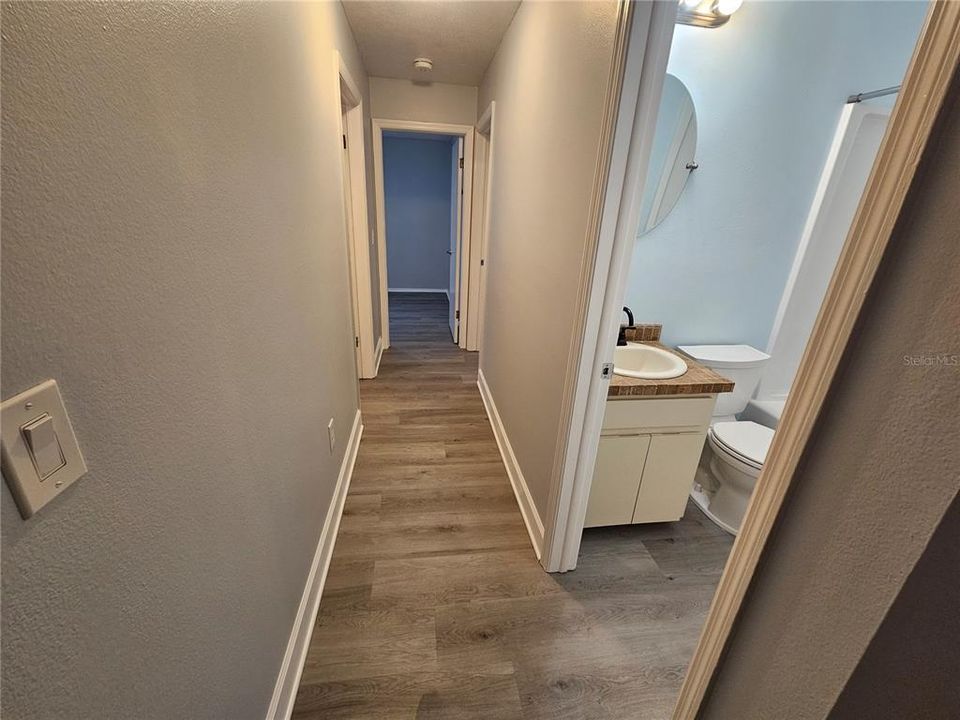 На продажу: $394,900 (3 спален, 2 ванн, 1456 Квадратных фут)