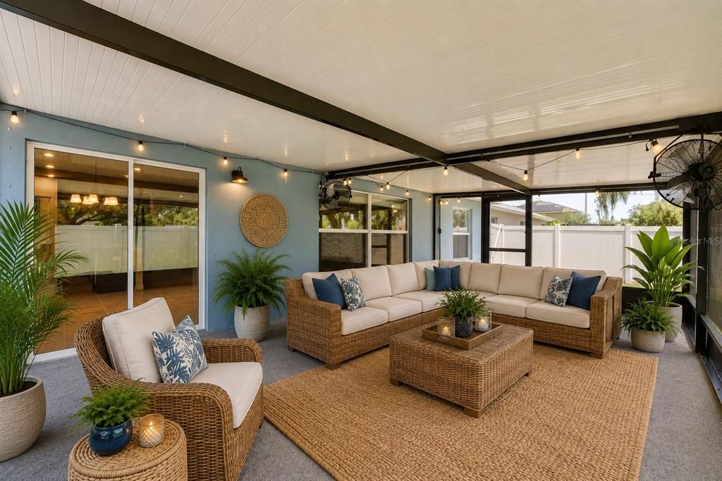 Active With Contract: $349,900 (4 beds, 2 baths, 1918 Square Feet)