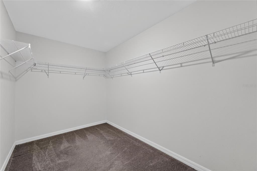 Active With Contract: $349,900 (4 beds, 2 baths, 1918 Square Feet)