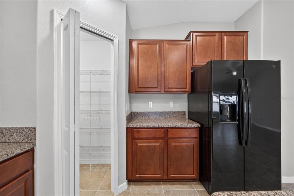 Active With Contract: $349,900 (4 beds, 2 baths, 1918 Square Feet)