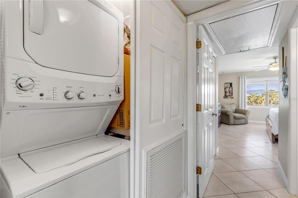 En Venta: $699,000 (2 camas, 2 baños, 1130 Pies cuadrados)