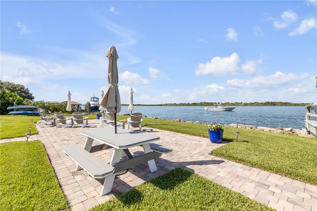 En Venta: $699,000 (2 camas, 2 baños, 1130 Pies cuadrados)