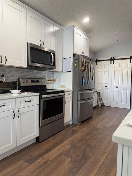 For Rent: $2,800 (4 beds, 2 baths, 1699 Square Feet)