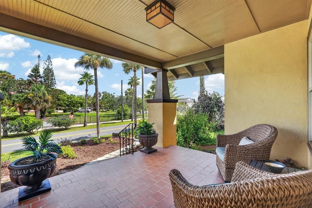 For Sale: $439,000 (3 beds, 2 baths, 1793 Square Feet)