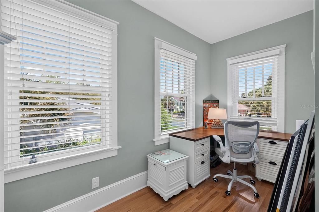 For Sale: $439,000 (3 beds, 2 baths, 1793 Square Feet)