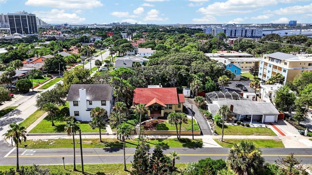 For Sale: $439,000 (3 beds, 2 baths, 1793 Square Feet)
