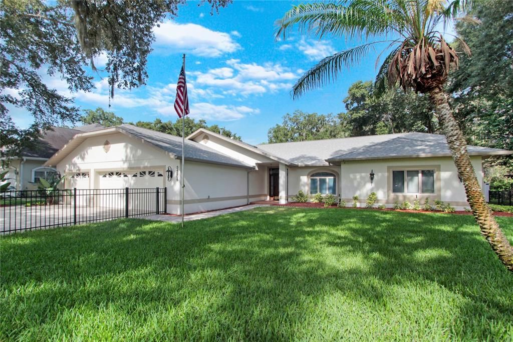 Active With Contract: $535,500 (3 beds, 2 baths, 2789 Square Feet)