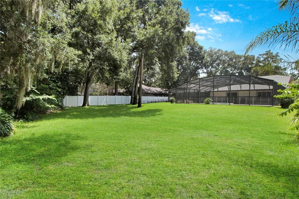Active With Contract: $535,500 (3 beds, 2 baths, 2789 Square Feet)