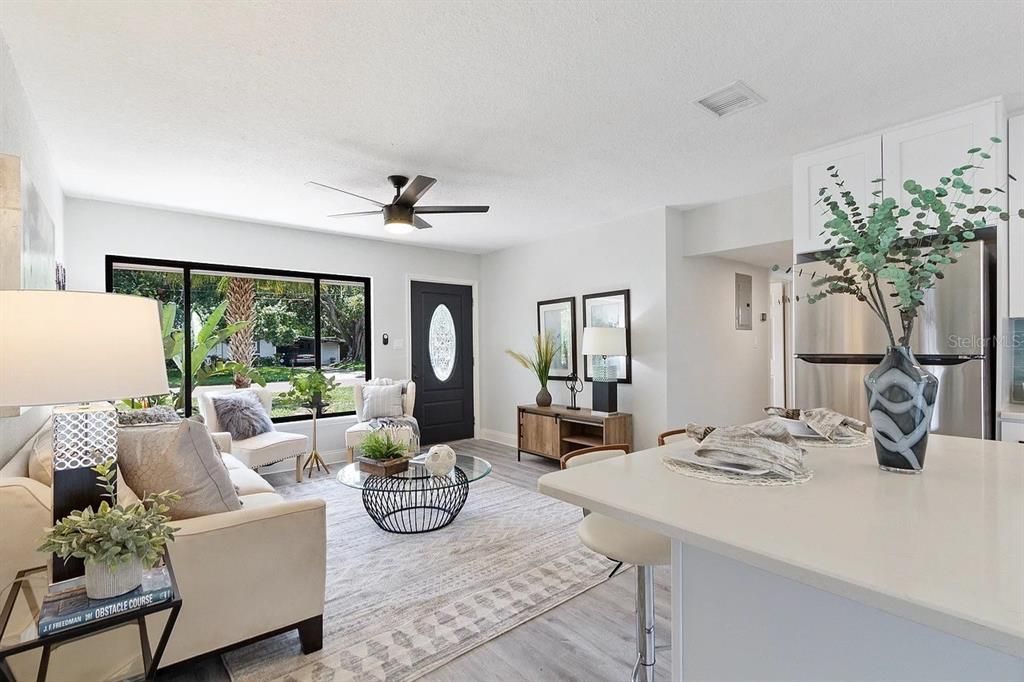 For Rent: $2,999 (3 beds, 2 baths, 1372 Square Feet)