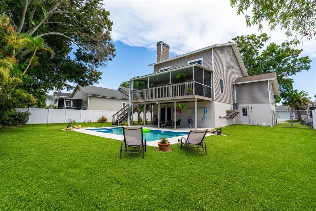 En Venta: $739,000 (4 camas, 3 baños, 2276 Pies cuadrados)