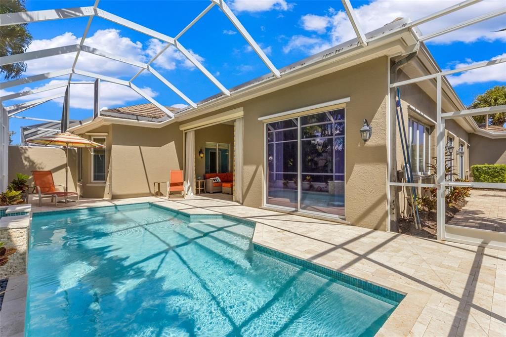 En Venta: $565,000 (2 camas, 2 baños, 1969 Pies cuadrados)