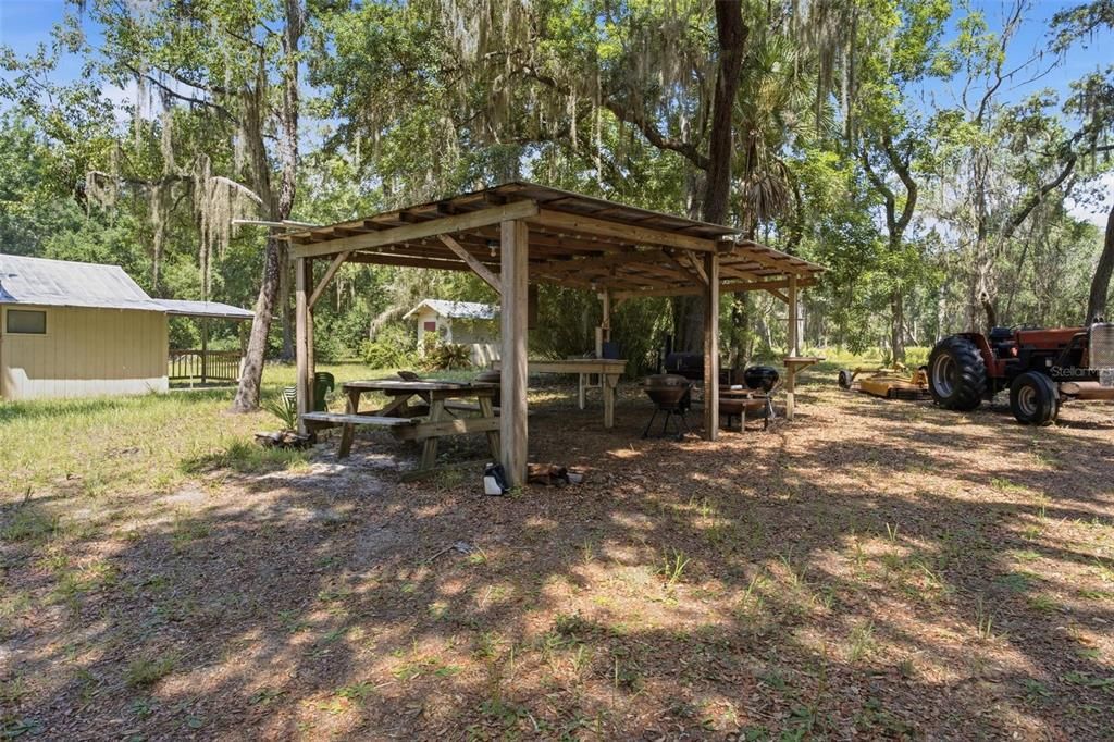 For Sale: $1,000,000 (1 beds, 1 baths, 672 Square Feet)