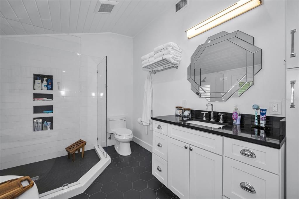 Active With Contract: $639,000 (3 beds, 2 baths, 1448 Square Feet)