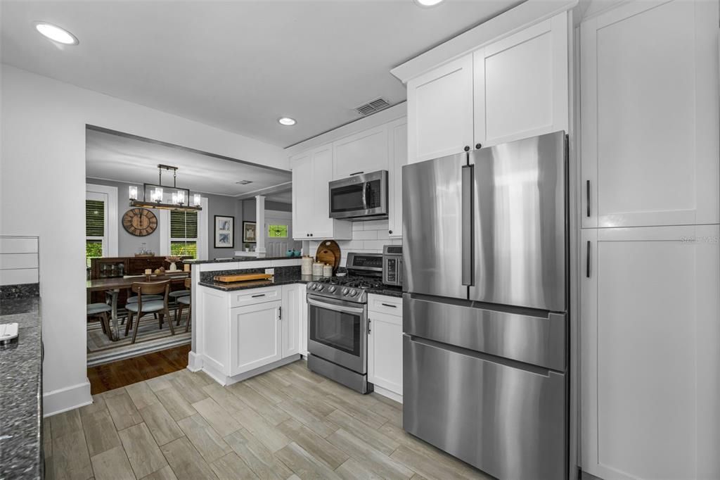 Active With Contract: $639,000 (3 beds, 2 baths, 1448 Square Feet)