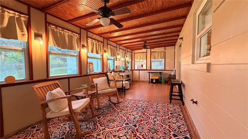 En Venta: $310,000 (2 camas, 2 baños, 1080 Pies cuadrados)