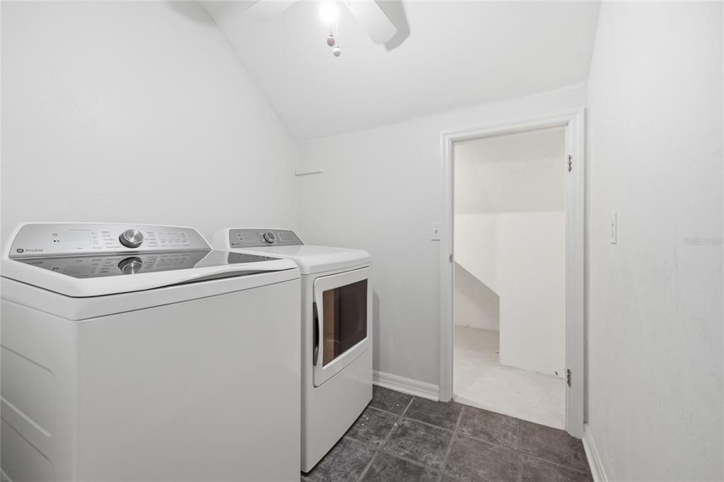 For Sale: $849,000 (4 beds, 3 baths, 3751 Square Feet)
