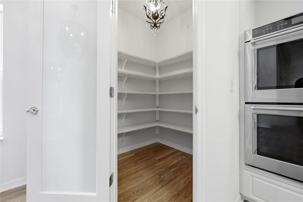 For Sale: $849,000 (4 beds, 3 baths, 3751 Square Feet)