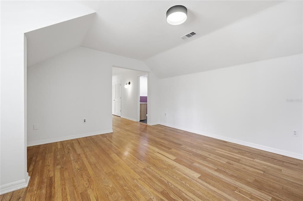 For Sale: $849,000 (4 beds, 3 baths, 3751 Square Feet)