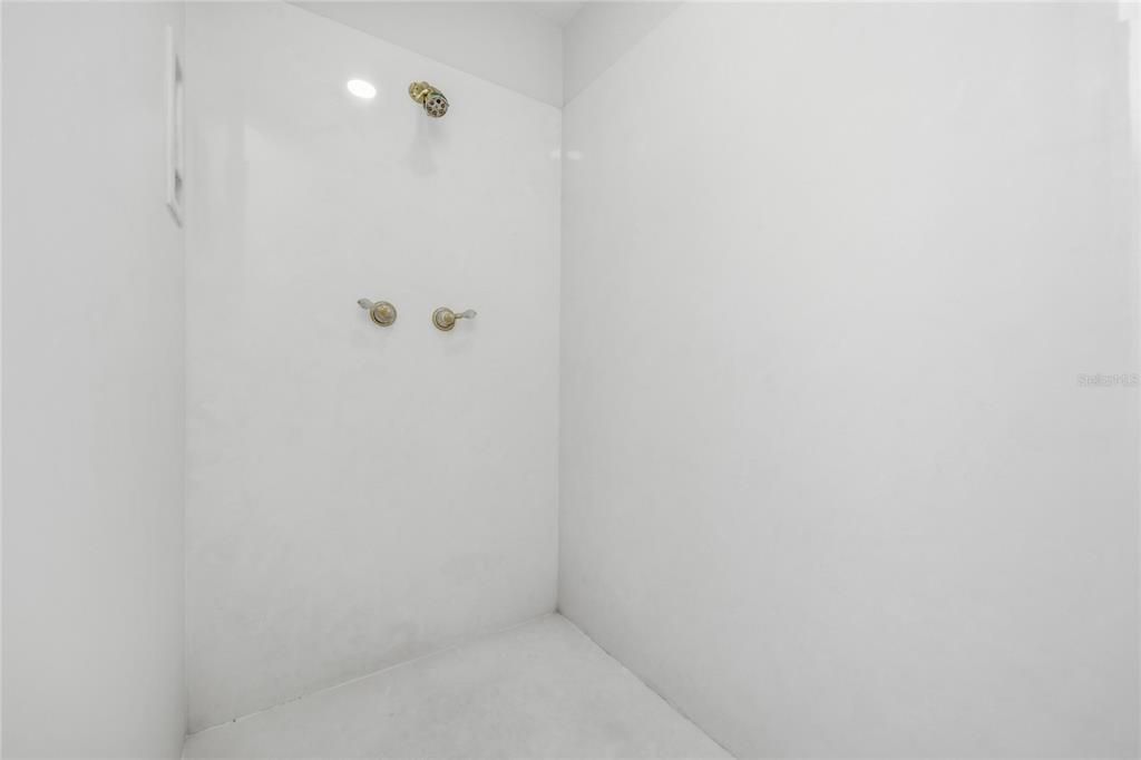 For Sale: $849,000 (4 beds, 3 baths, 3751 Square Feet)