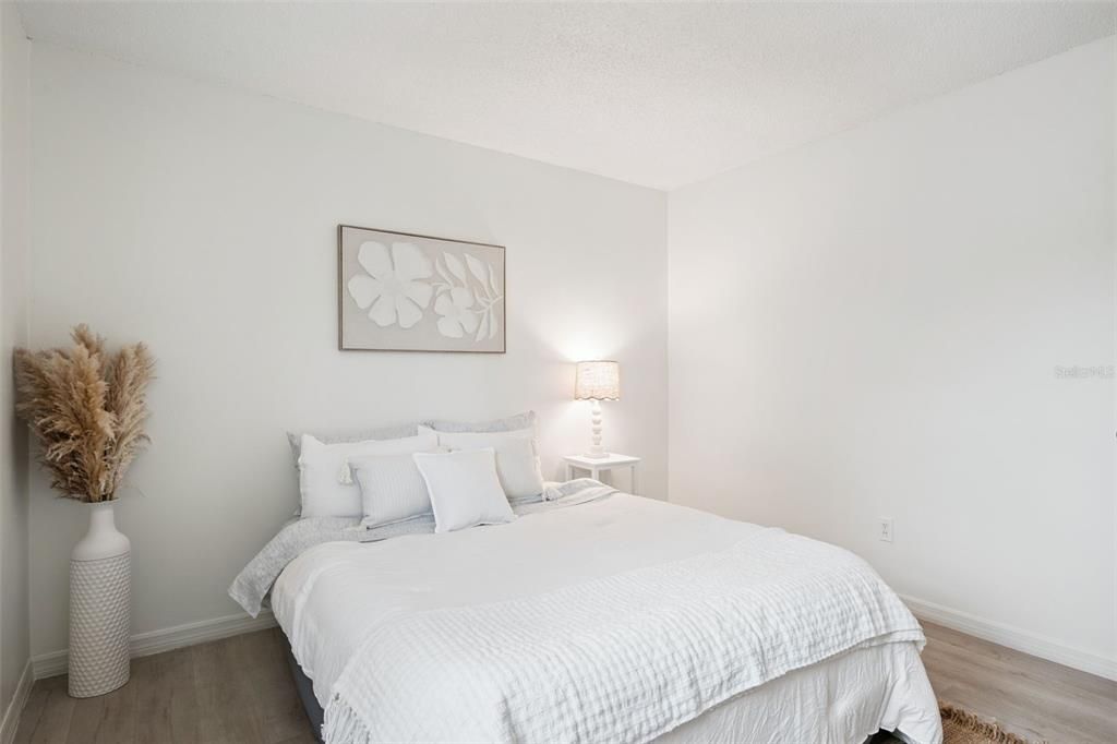 En Venta: $399,000 (2 camas, 2 baños, 1056 Pies cuadrados)