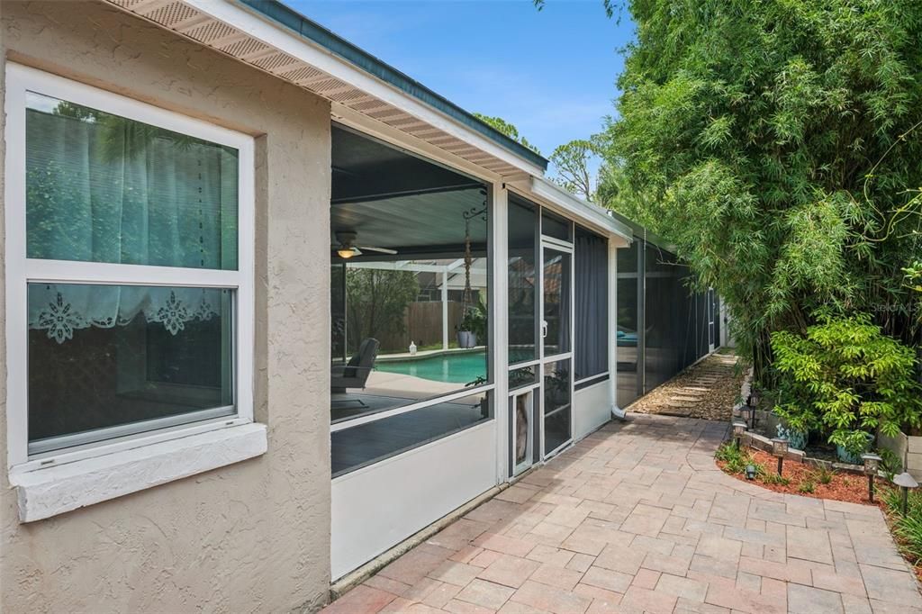 En Venta: $399,000 (2 camas, 2 baños, 1056 Pies cuadrados)