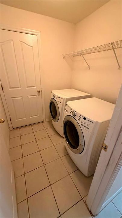 Activo con contrato: $220,000 (3 camas, 2 baños, 1358 Pies cuadrados)