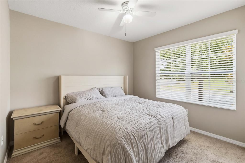 For Rent: $2,200 (3 beds, 2 baths, 1851 Square Feet)