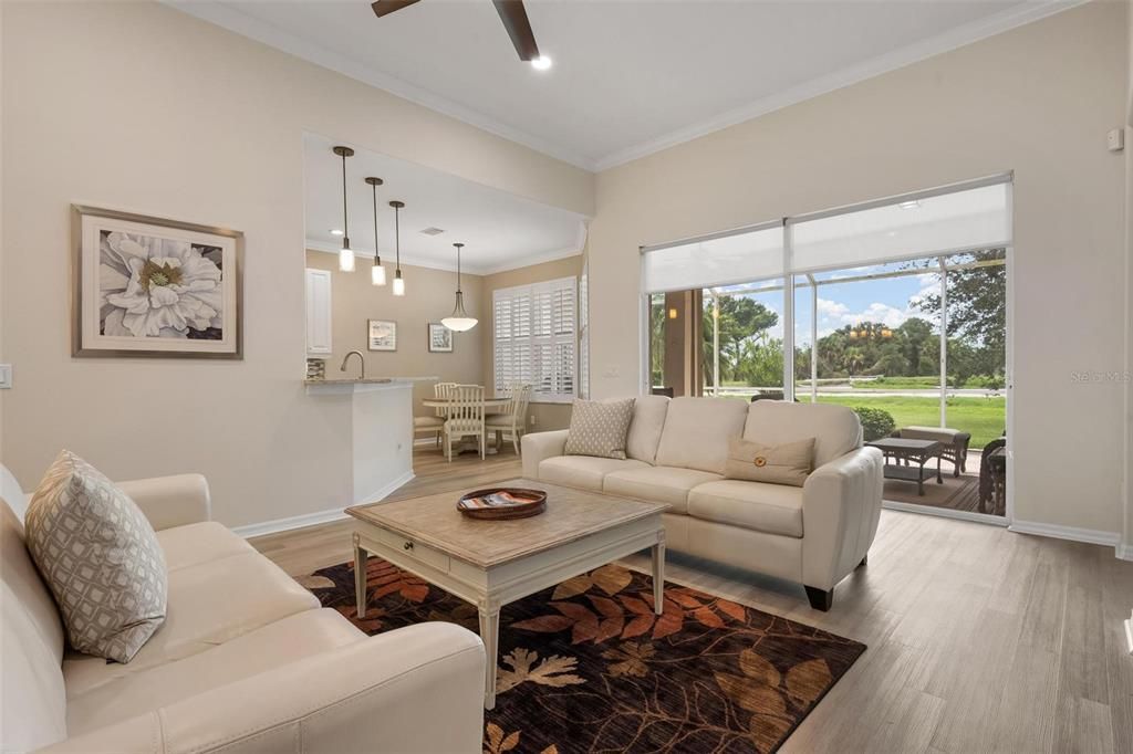 For Sale: $465,000 (2 beds, 2 baths, 1706 Square Feet)