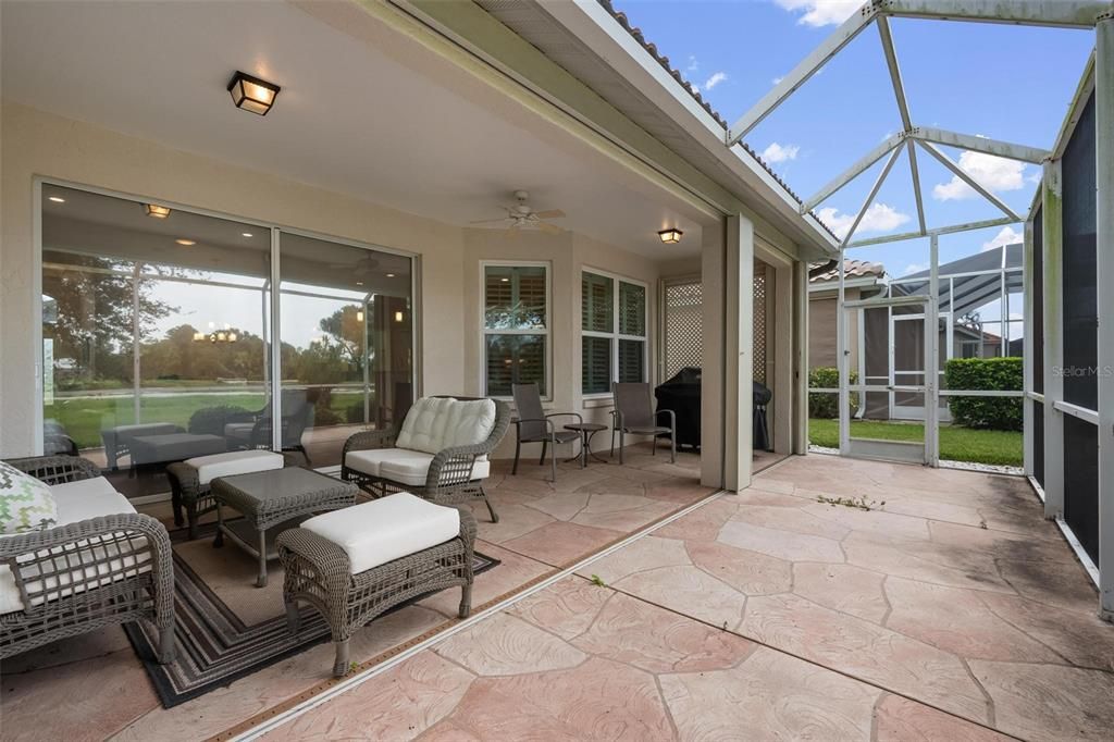 For Sale: $465,000 (2 beds, 2 baths, 1706 Square Feet)